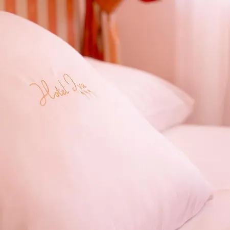 Iva 3* 迪亚诺马里纳