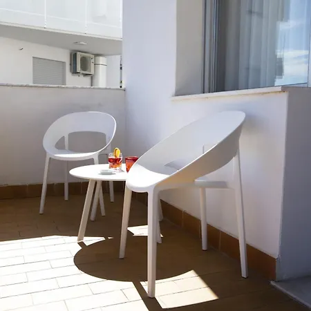 Hotell Iva Diano Marina